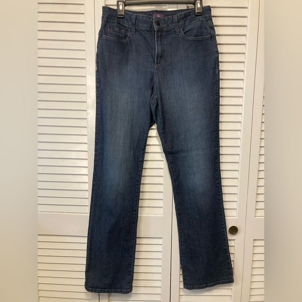 NYDJ Woman’s Bootcut Blue Denim Studded Pocket Jeans Size 10